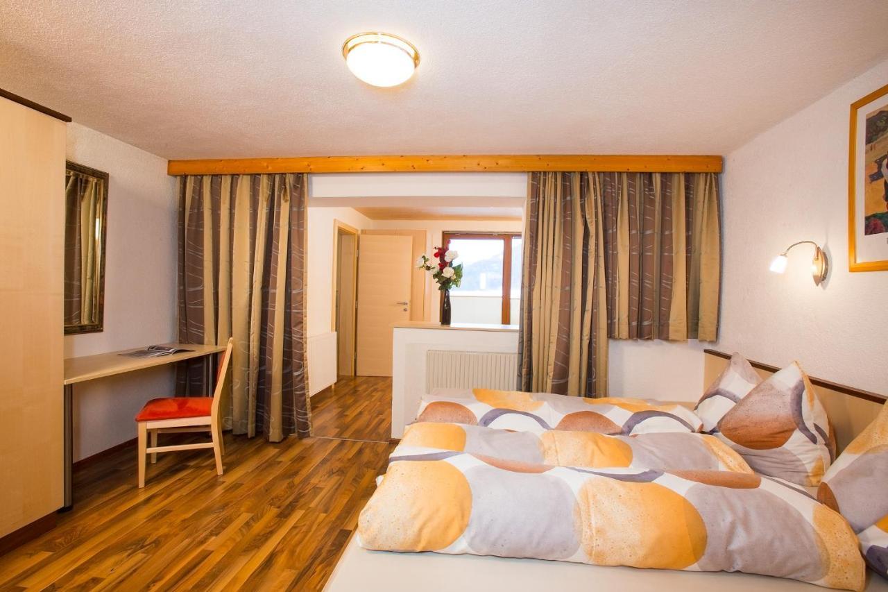 Familienferienhaus Florentine Längenfeld Buitenkant foto